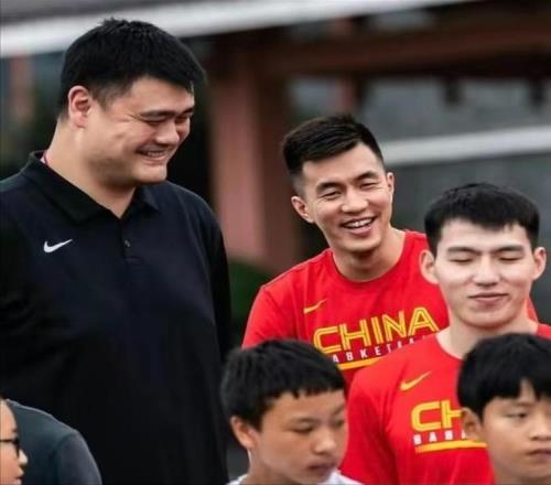 库里狂热演,这款实战鞋,风头强劲,Ladbrokes,Sports,立博体育,体育直播,体育赛事,APP下载,官方网地址