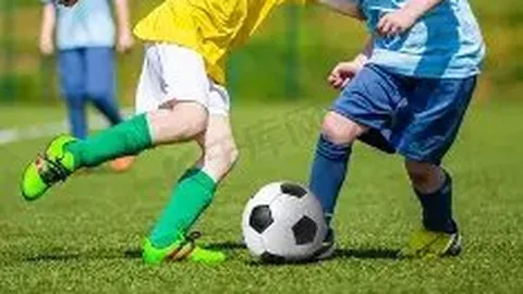 《非洲杯激战催生曼联变阵风云，替补新星有望一展身手》